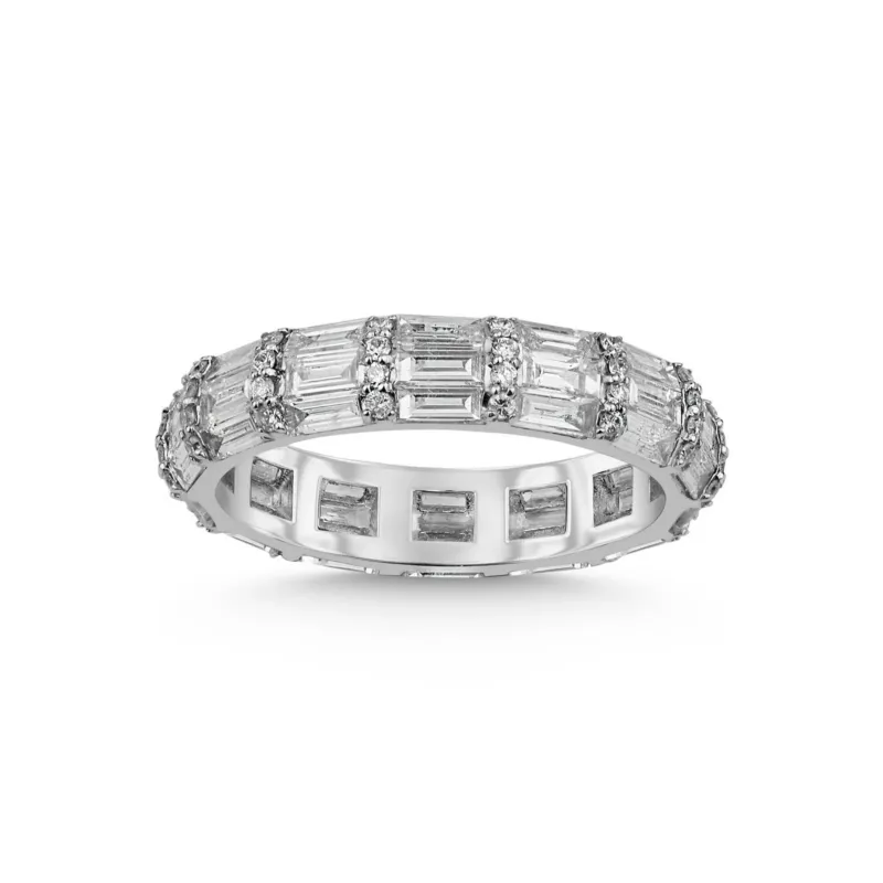 Weissgold-Ring mit Diamanten - BYZ0002234
